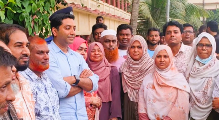 ঈদগাঁওতে আকস্মিক সফরে প্রাথমিক ও গণশিক্ষা প্রতিমন্ত্রী